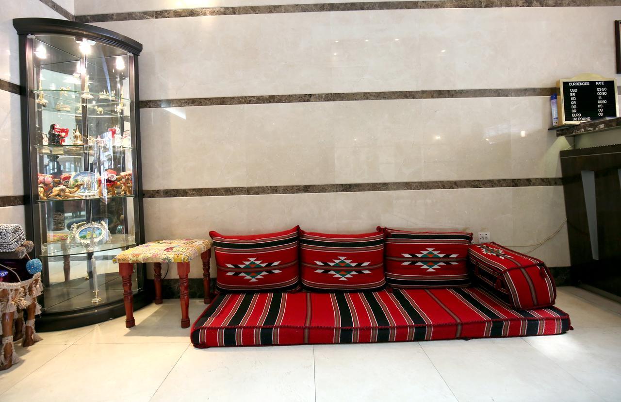 London Crown Hotel Dubai Exterior photo
