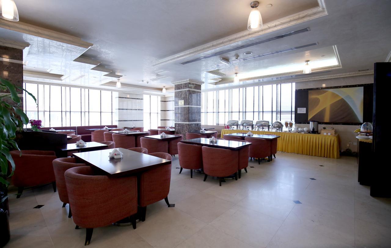 London Crown Hotel Dubai Exterior photo